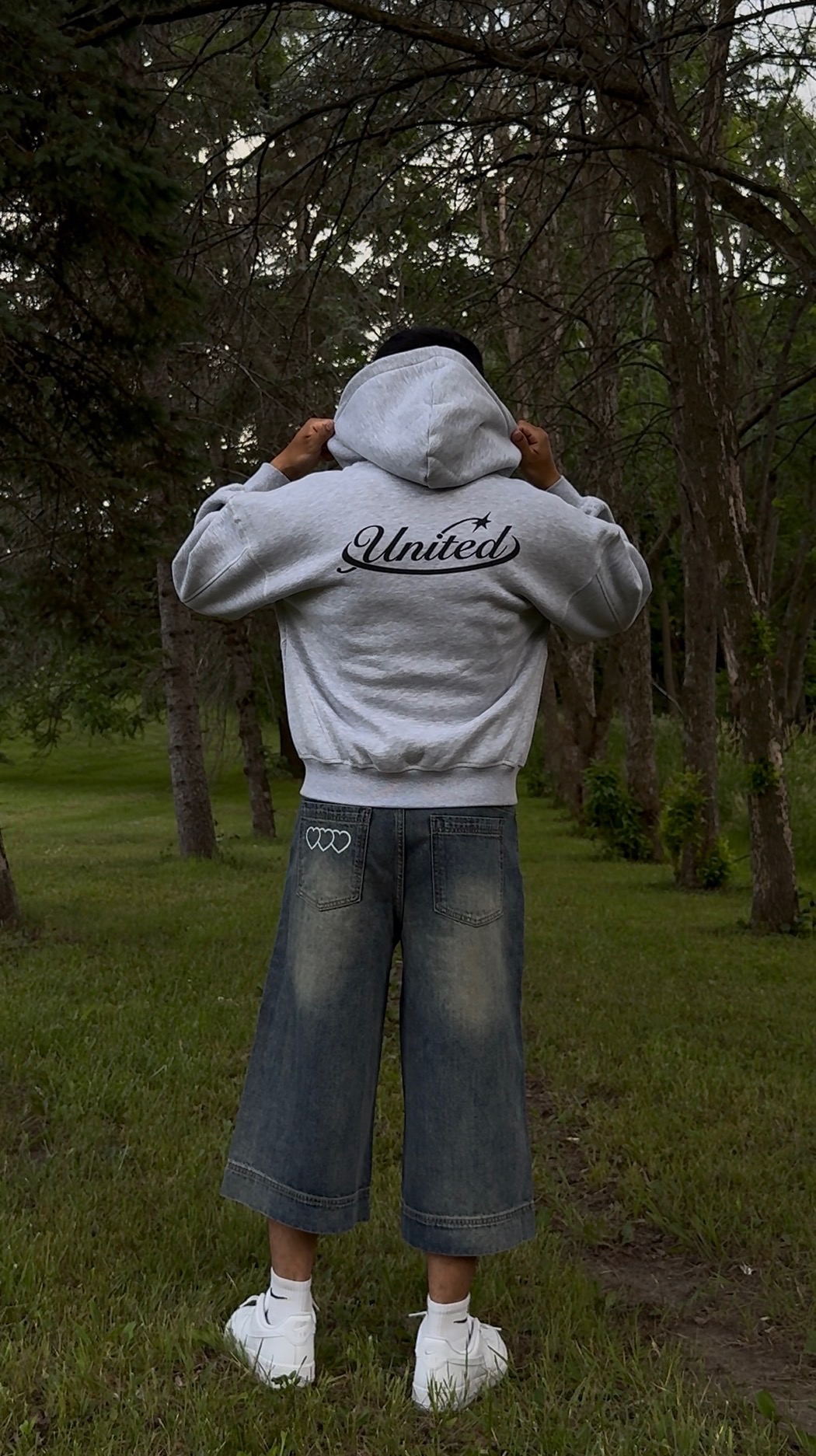 UB1 United hoodie — lookbook